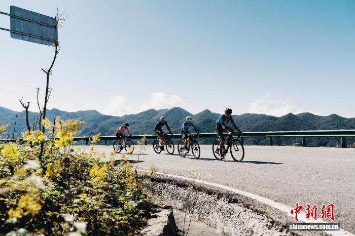 2025巫溪红池坝自行车赛高海拔赛道挑战赛